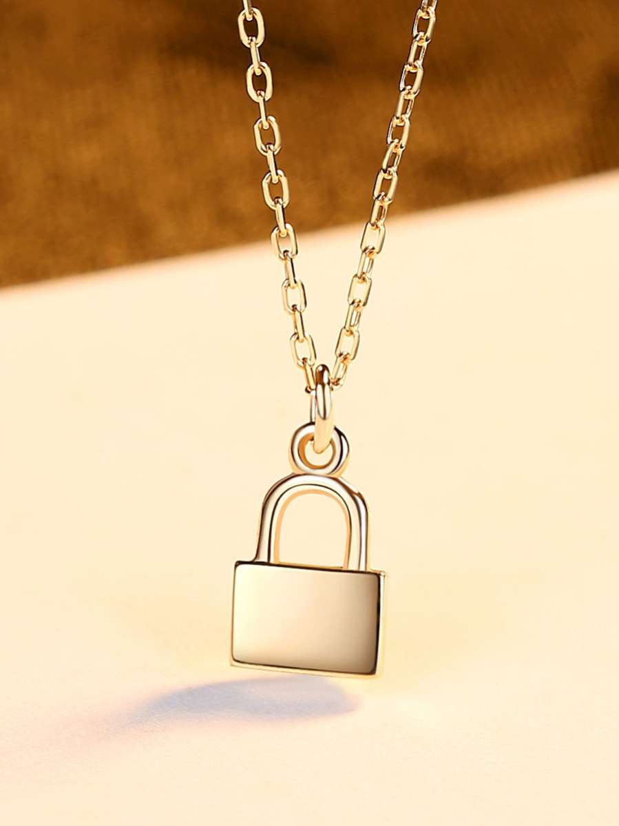Goldilocks Pendant Necklace-1