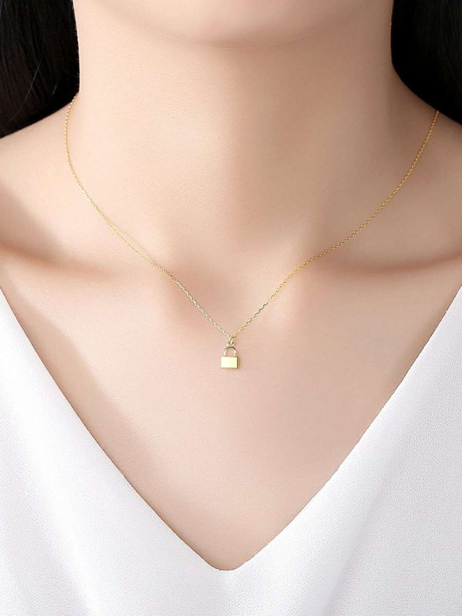 Goldilocks Pendant Necklace-2